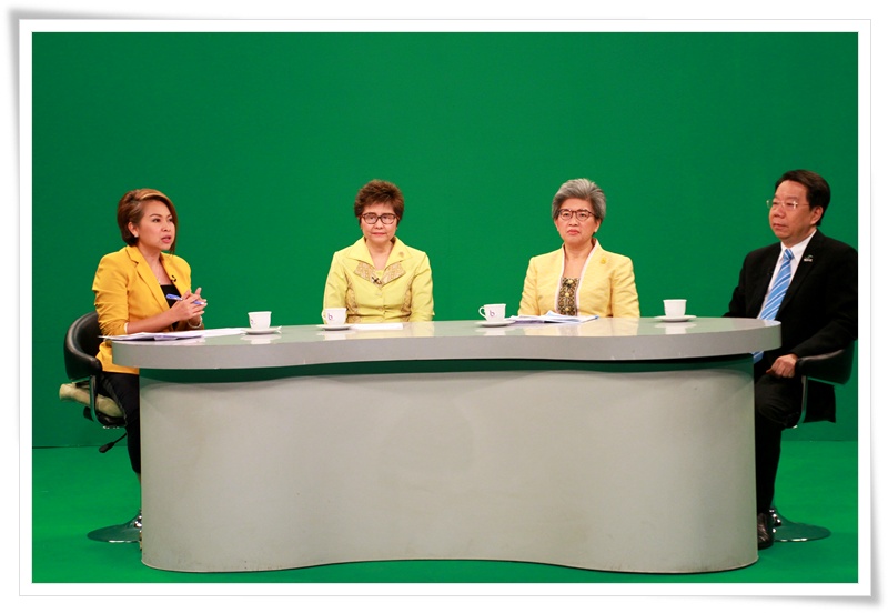 ﻿อธิบดีกรมบังคับคดี ร่วมบันทึกเทปรายการเดินหน้าประชารัฐ 